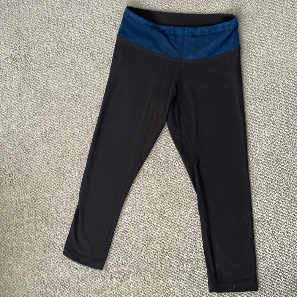 Lululemon leggings. Size 4